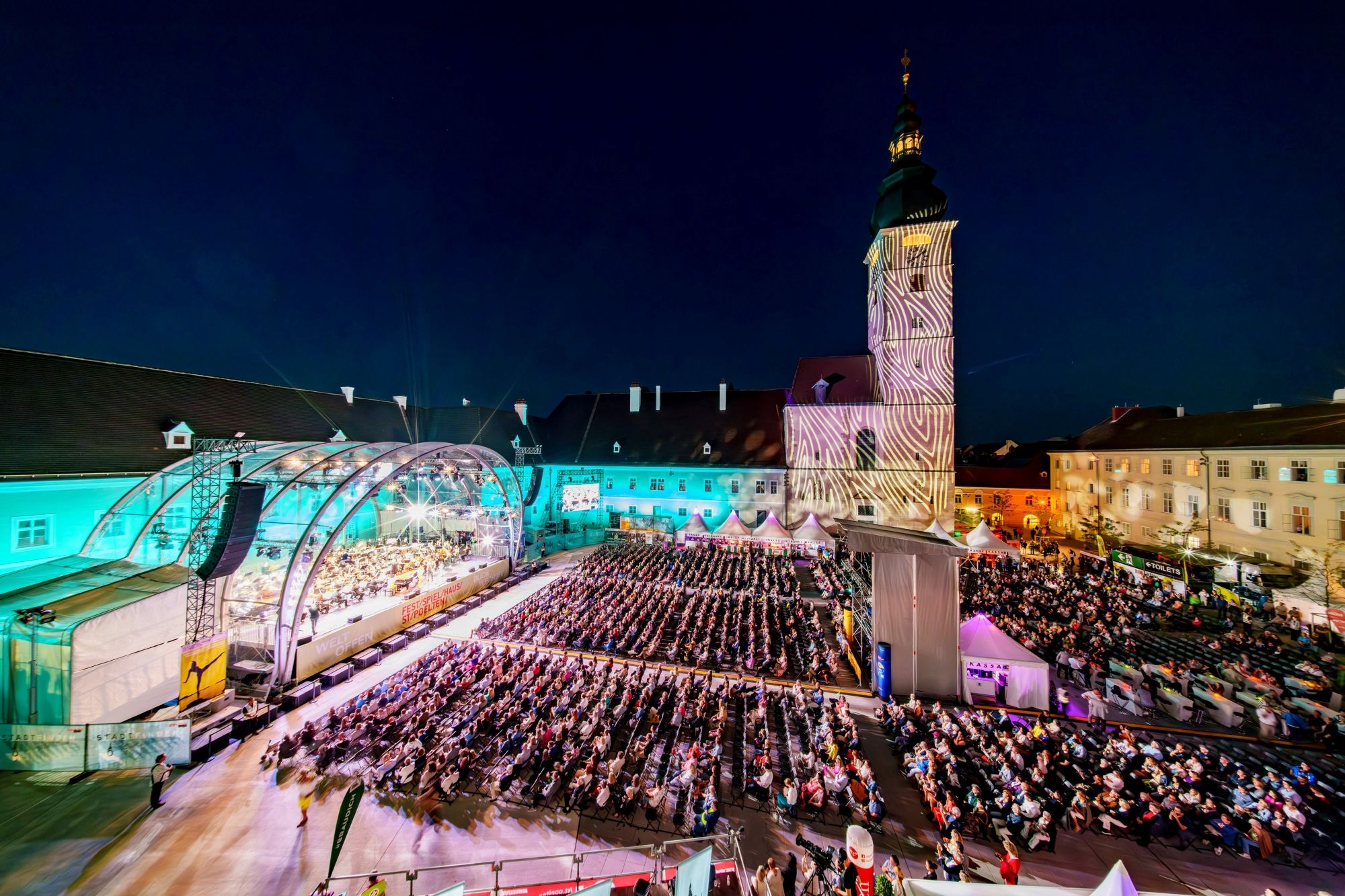 Domplatz Open-Air, St. Pölten Foto: Josef Bollwein